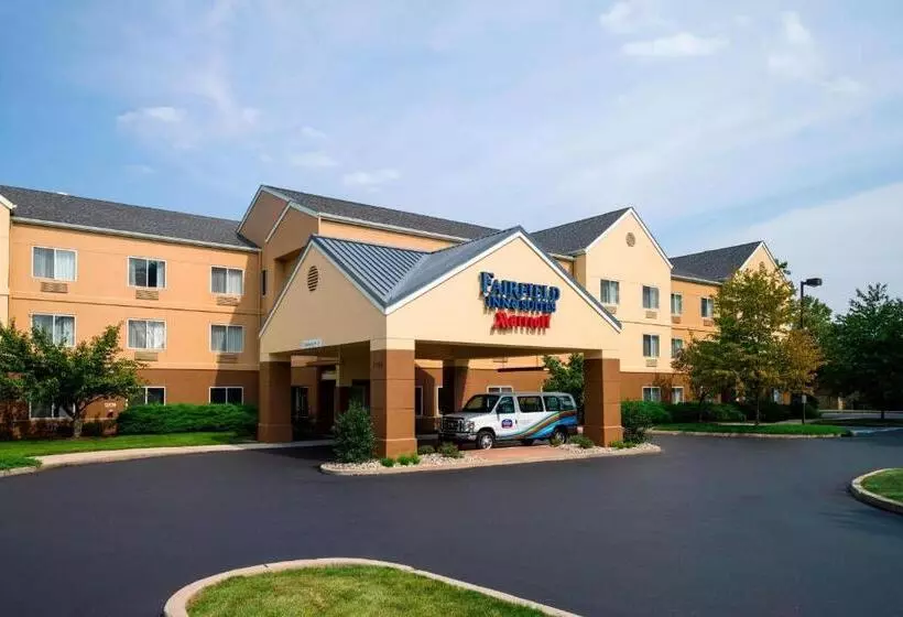 Отель Fairfield Inn & Suites By Marriott Allentown Bethlehem/lehigh Valley Airport