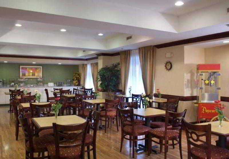 فندق Fairfield Inn & Suites By Marriott Atlanta Buckhead