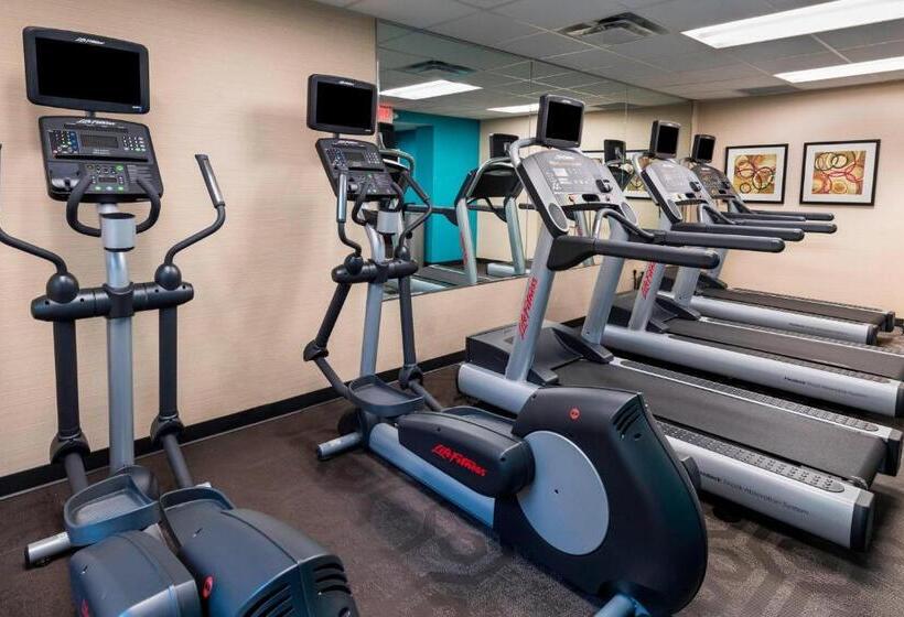 فندق Fairfield Inn & Suites By Marriott Atlanta Buckhead