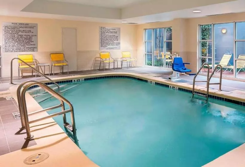 酒店 Fairfield Inn & Suites By Marriott Atlanta Buckhead