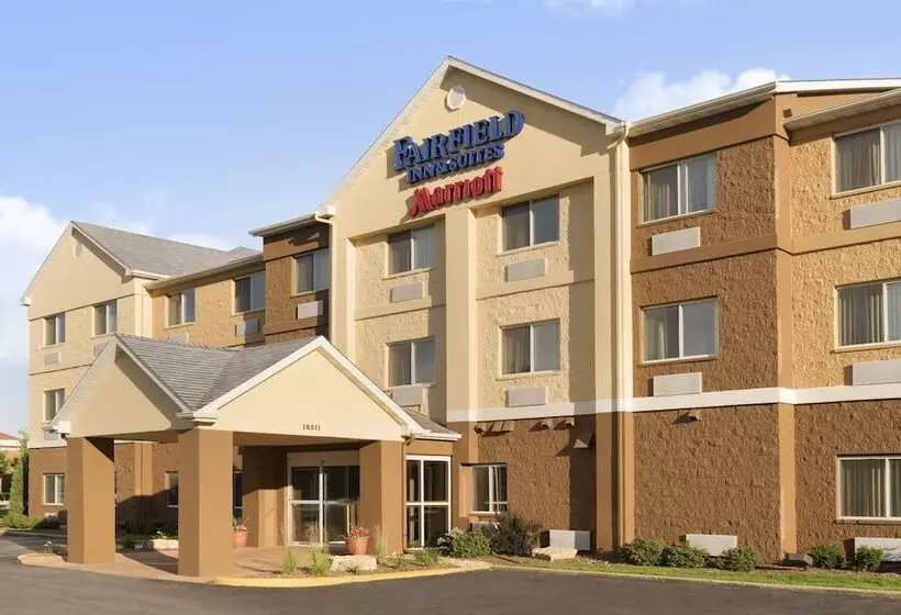 Отель Fairfield Inn & Suites Chicago Tinley Park
