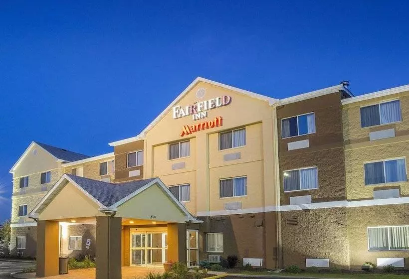 Отель Fairfield Inn & Suites Chicago Tinley Park
