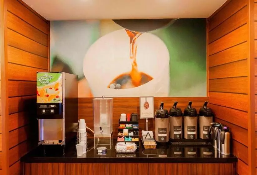 Hotel Fairfield Inn By Marriott Ponca City