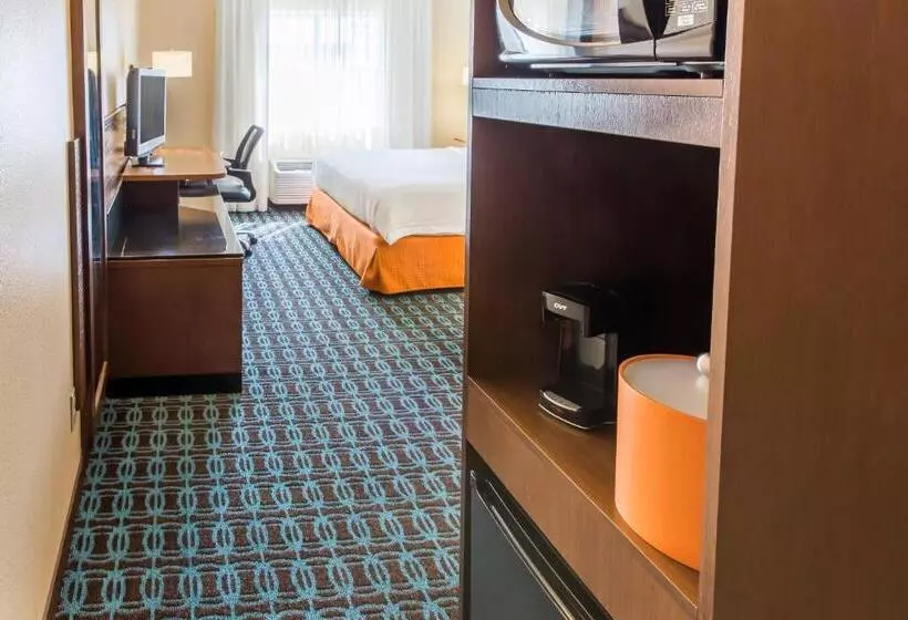 هتل Fairfield Inn & Suites Sioux Falls