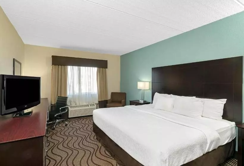 호텔 La Quinta By Wyndham Knoxville Airport