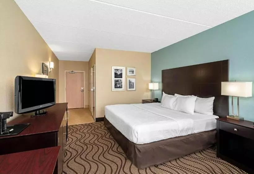 호텔 La Quinta By Wyndham Knoxville Airport