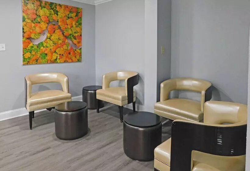 هتل Quality Inn Colchester Burlington