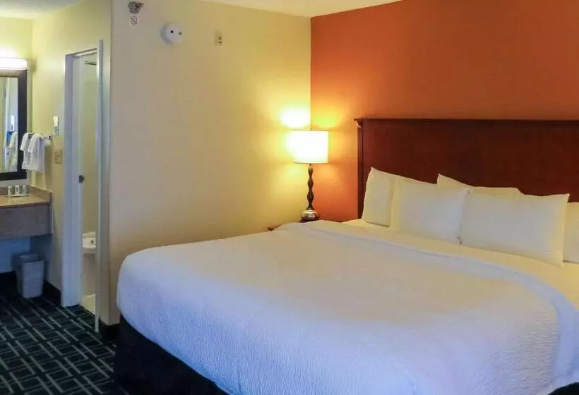 Otel Quality Inn Cranberry Township