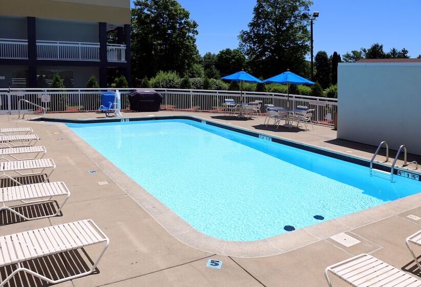 酒店 Quality Inn Cranberry Township