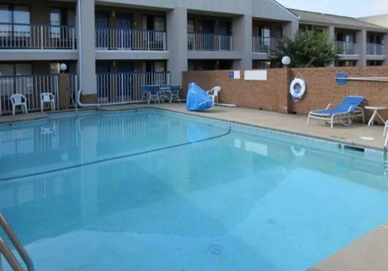 호텔 Red Roof Inn Perry