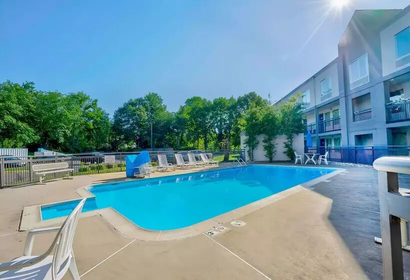Motel 6 Virginia Beach