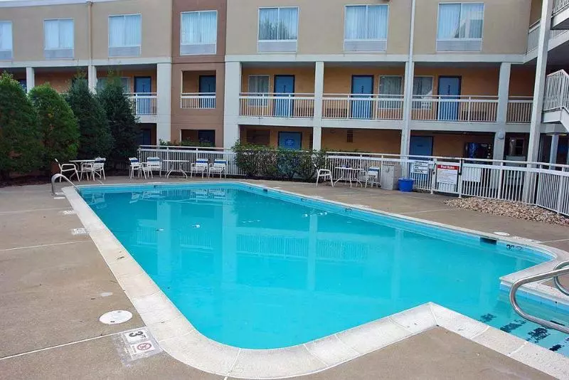 Motel 6 Virginia Beach