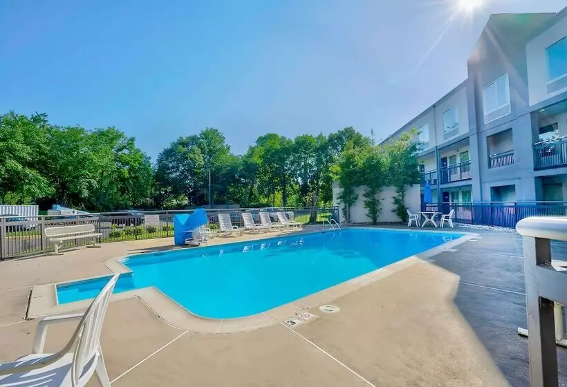 Motel 6 Virginia Beach