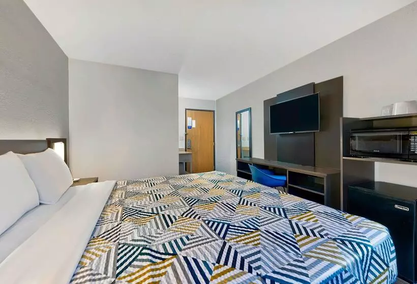 Motel 6cedar Rapids, Ia  Airport