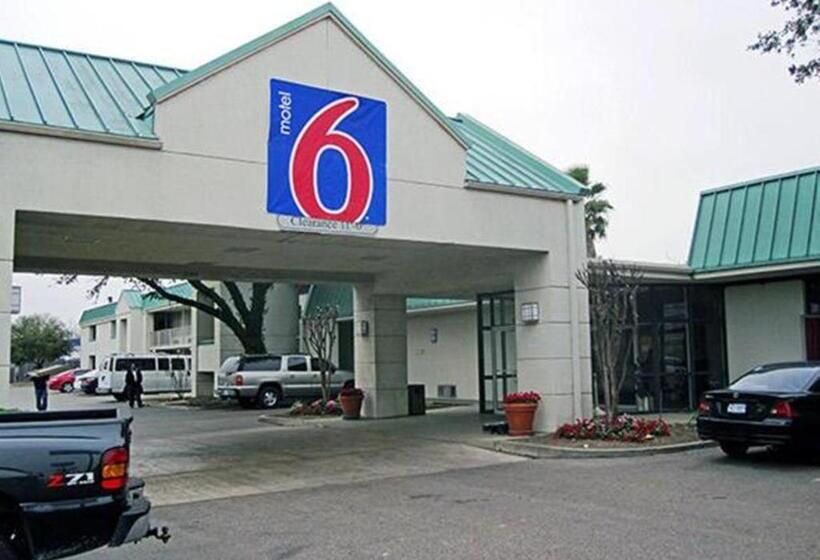 Motel 6 Houston, Tx  East