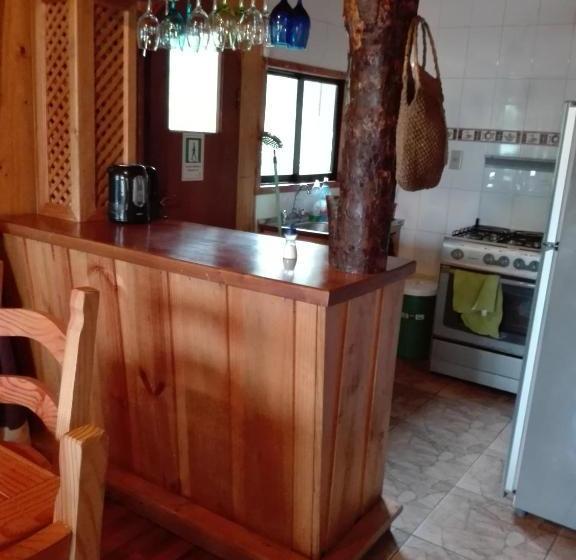 هاستل Hostal Monica