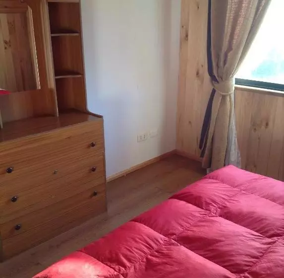 Retkeilymaja Hostal Monica