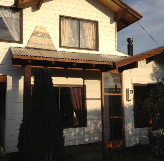 هاستل Hostal Monica