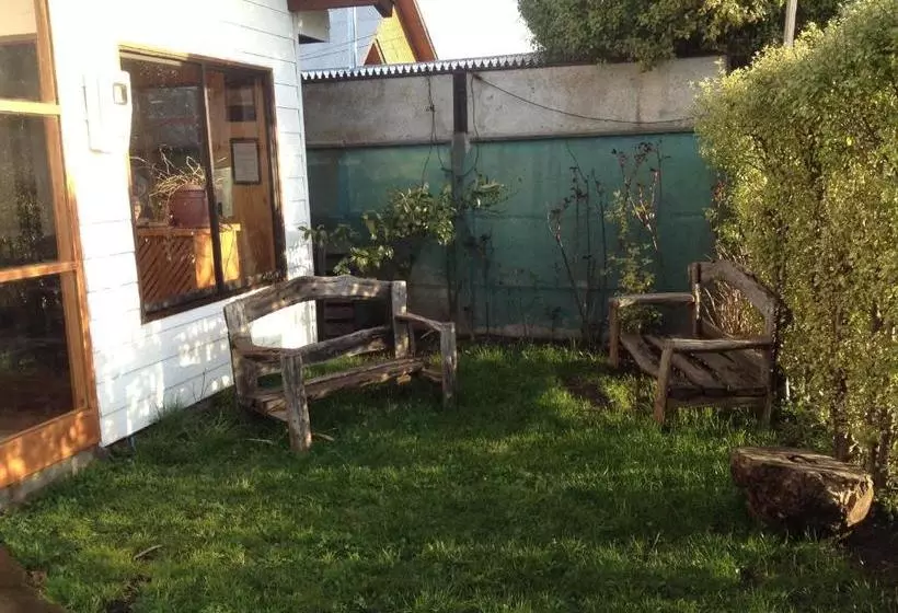 Retkeilymaja Hostal Monica