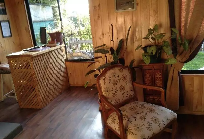 Retkeilymaja Hostal Monica