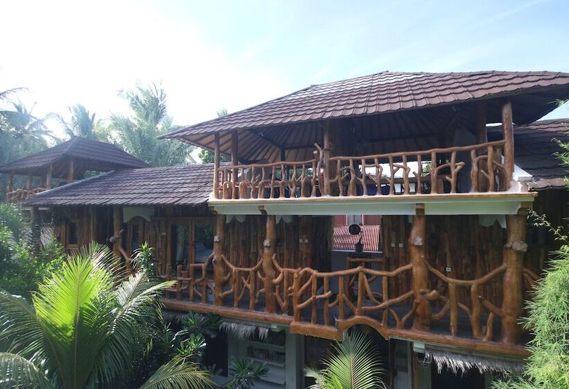 فندق صغير Sayang Mama Inn