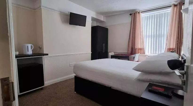ベッドアンドブレックファースト Comfort Rooms