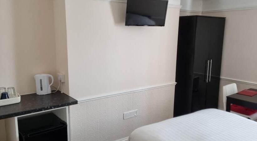 مبيت وإفطار Comfort Rooms