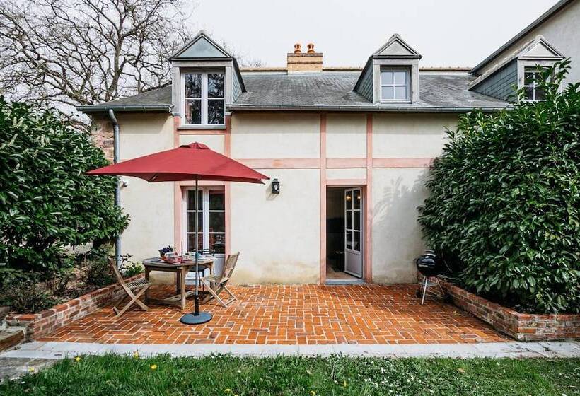 Chateau De Lourdes Cancale St Malo