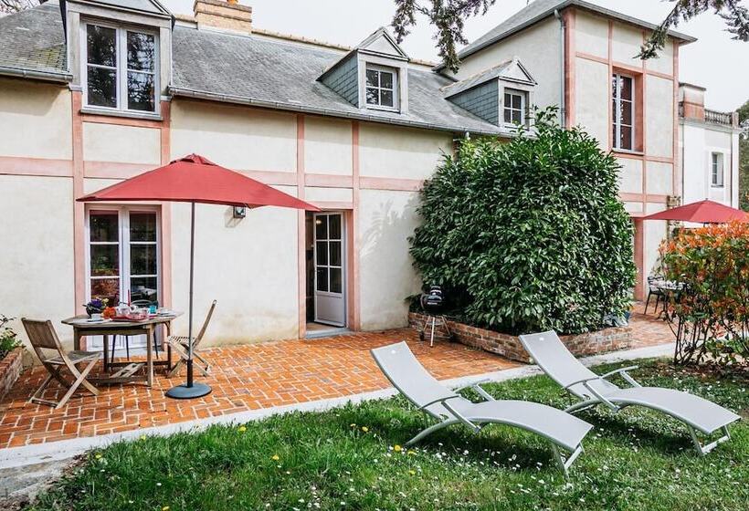 Chateau De Lourdes Cancale St Malo