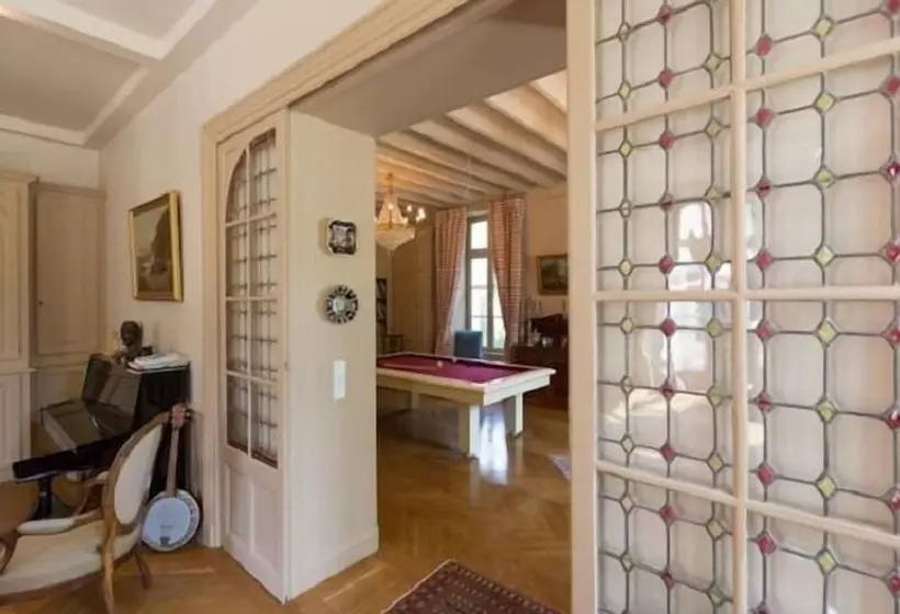 Chateau De Lourdes Cancale   St Malo