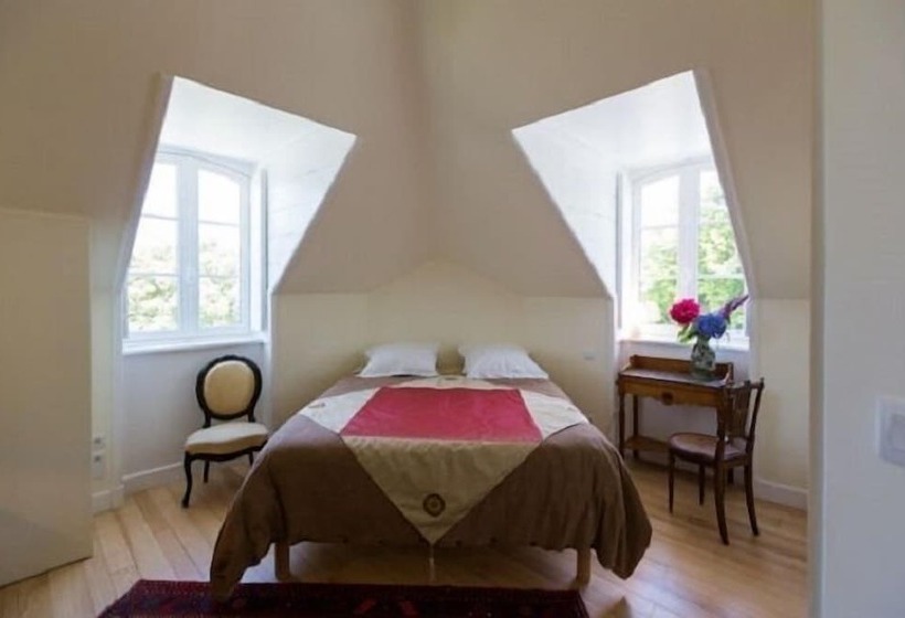 Chateau De Lourdes Cancale St Malo