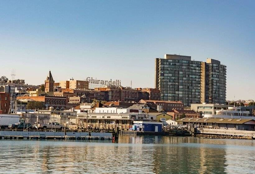 فندق Caza Fishermans Wharf