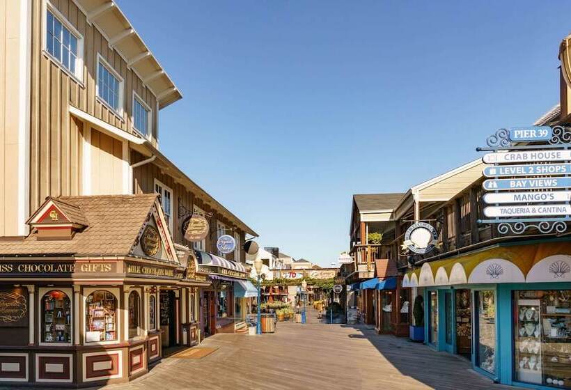 فندق Caza Fishermans Wharf