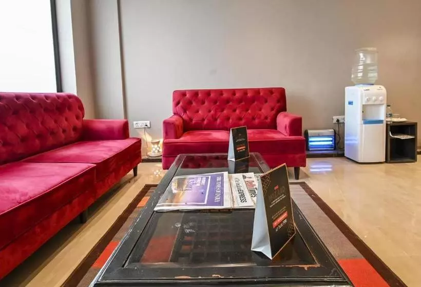 Hotel Collection O 30086 Dwarka Sector 9