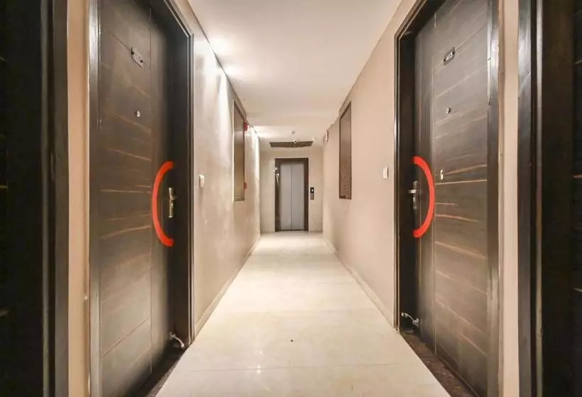 Hotel Collection O 30086 Dwarka Sector 9