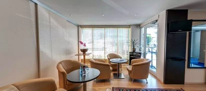 Hotelli Drei Kaiserberge