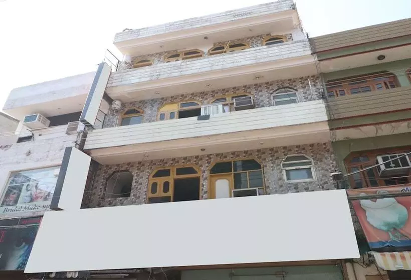 ホテル Jalandhar Guest House By Oyo Rooms