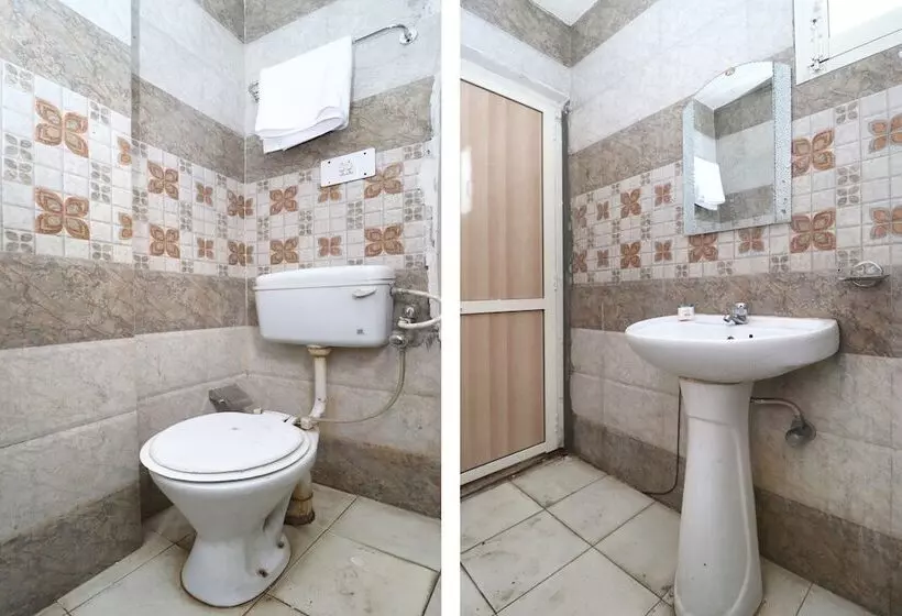 ホテル Jalandhar Guest House By Oyo Rooms