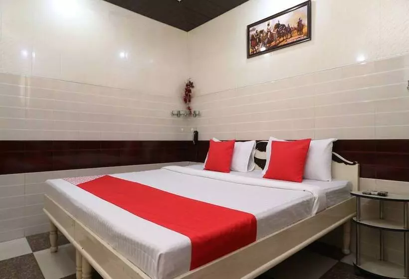 ホテル Jalandhar Guest House By Oyo Rooms