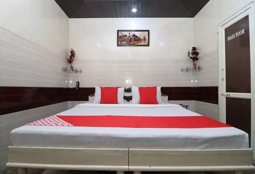 ホテル Jalandhar Guest House By Oyo Rooms