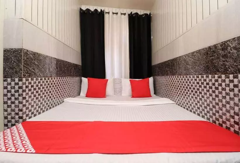 ホテル Jalandhar Guest House By Oyo Rooms