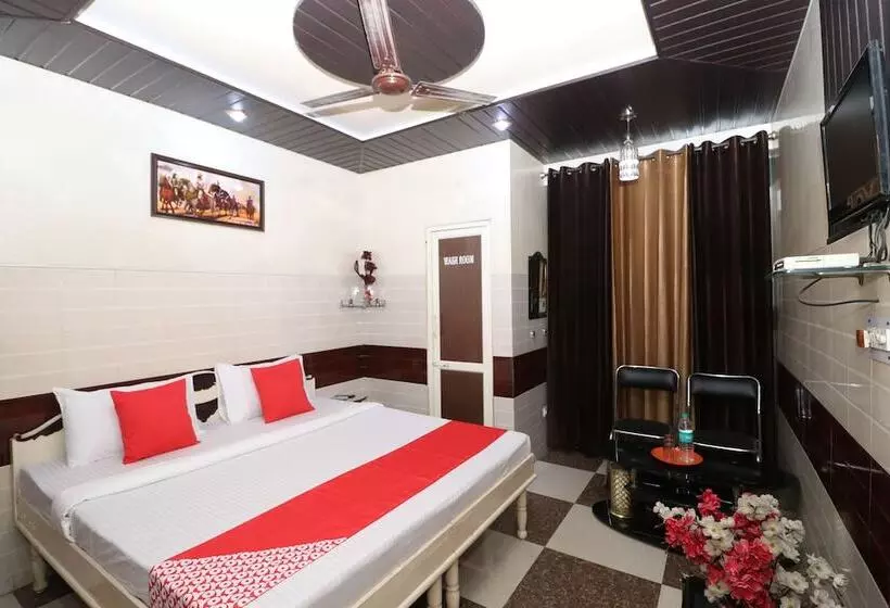 ホテル Jalandhar Guest House By Oyo Rooms