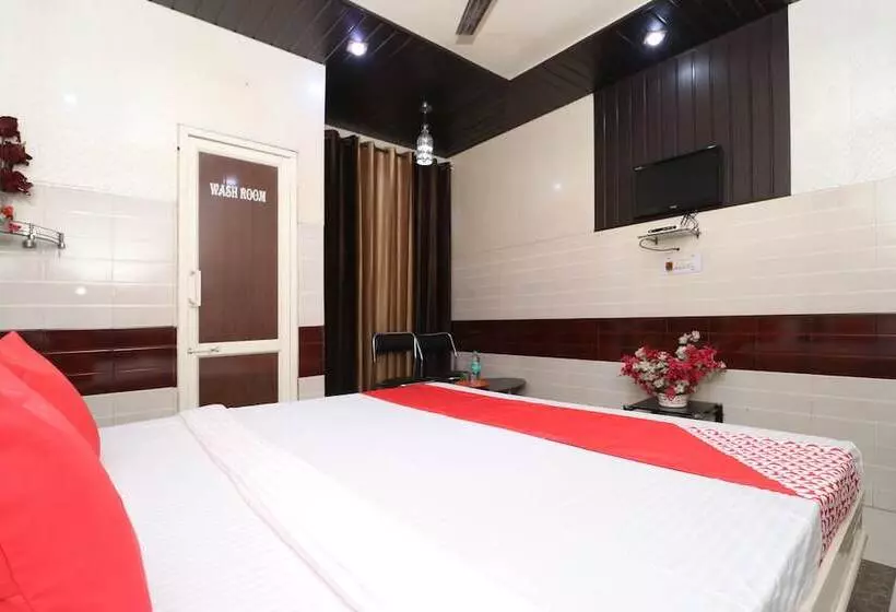 ホテル Jalandhar Guest House By Oyo Rooms