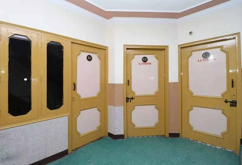 ホテル Jalandhar Guest House By Oyo Rooms