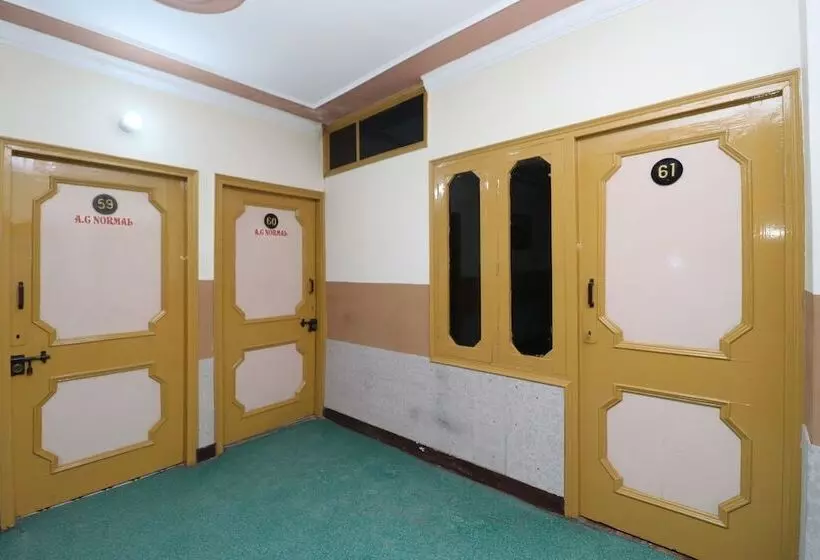 ホテル Jalandhar Guest House By Oyo Rooms