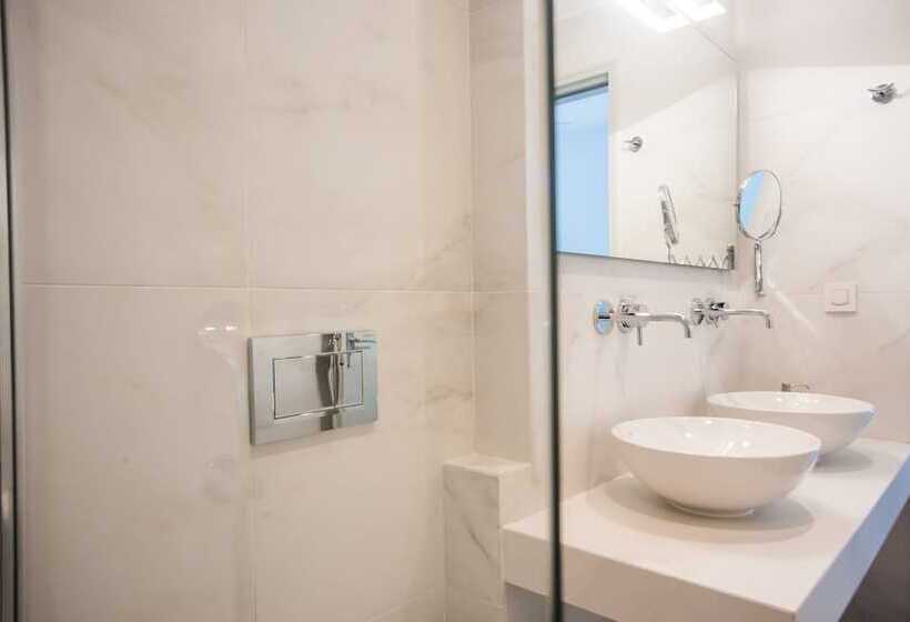 酒店 Nautilus Apartments Suites