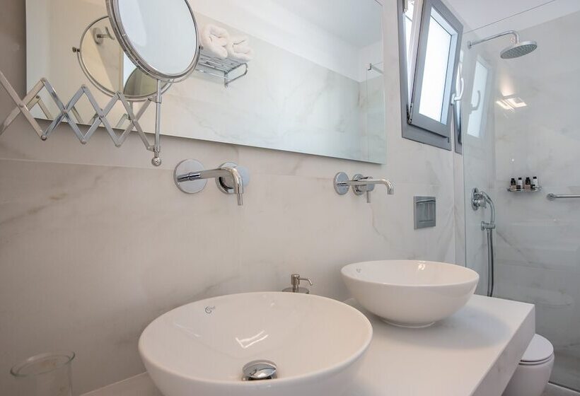 酒店 Nautilus Apartments Suites