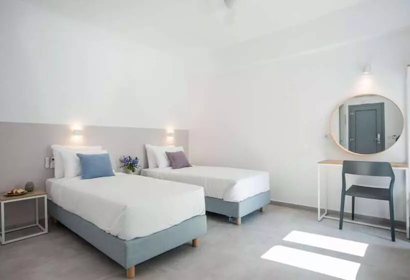 ホテル Nautilus Apartments Suites