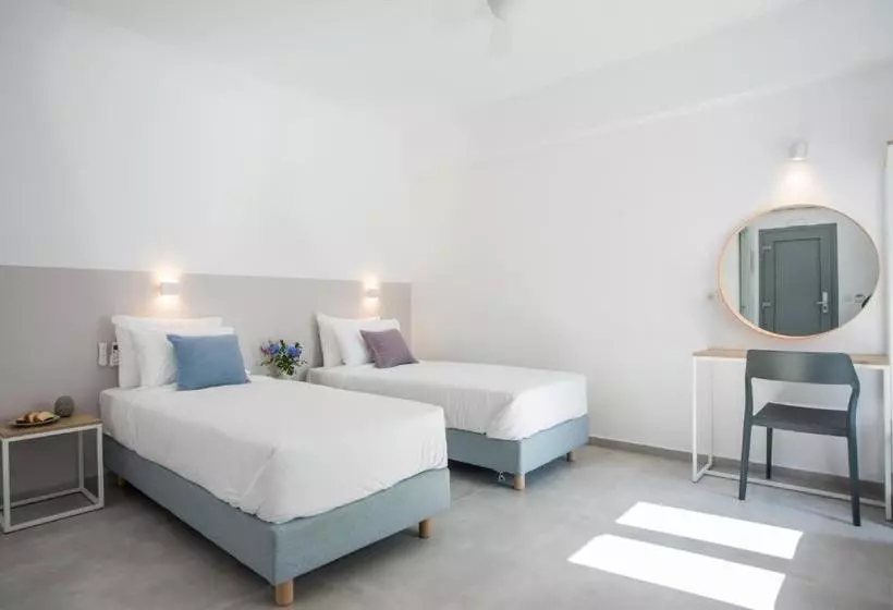 ホテル Nautilus Apartments Suites