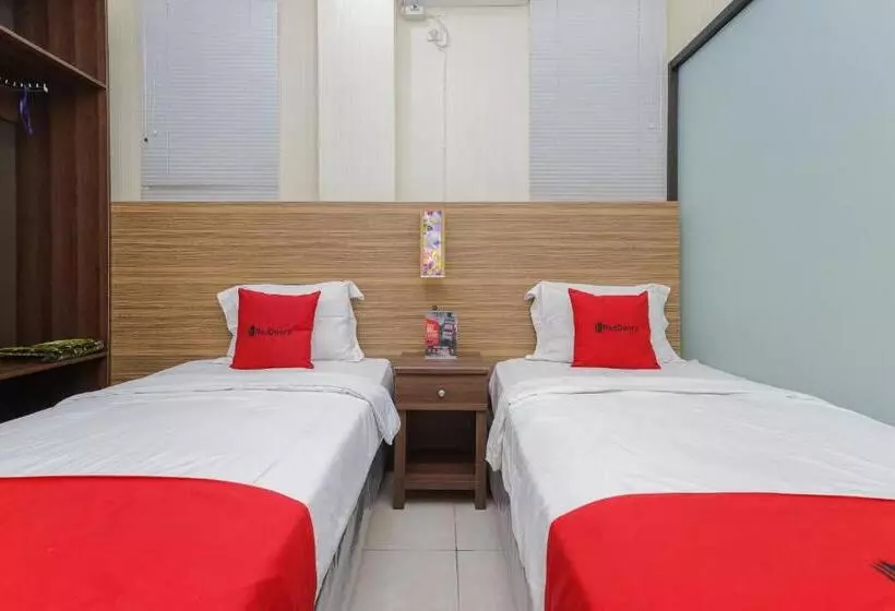 Hotelli Reddoorz Syariah @ Klojen Malang